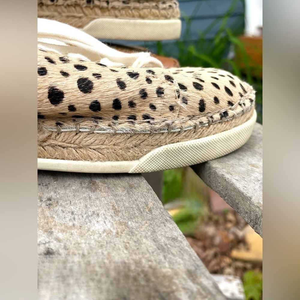 Dolce Vita Size 8.5 Women’s Madox Calf Hair Leopard-Print Sneakers •Low Top EGUC - Picture 8 of 16